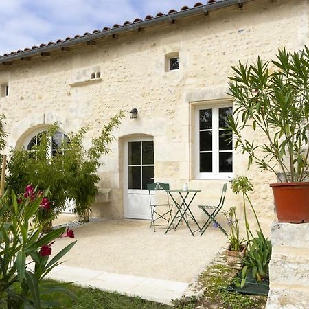 Le Clos De Tesson Eksteriør billede