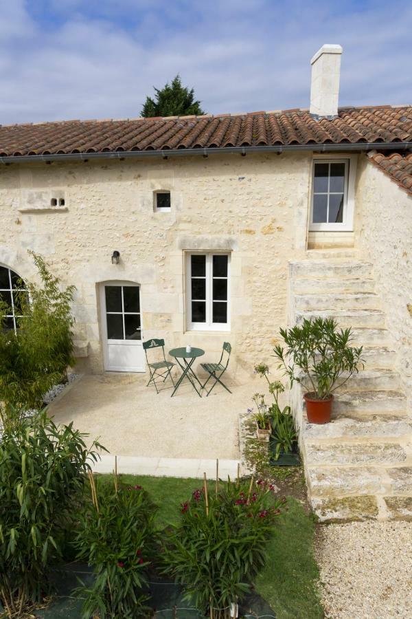 Le Clos De Tesson Eksteriør billede